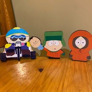 South Park Character Magnets: Cartman on Patrol, Kyle w/brother, Kenny & Stan!
